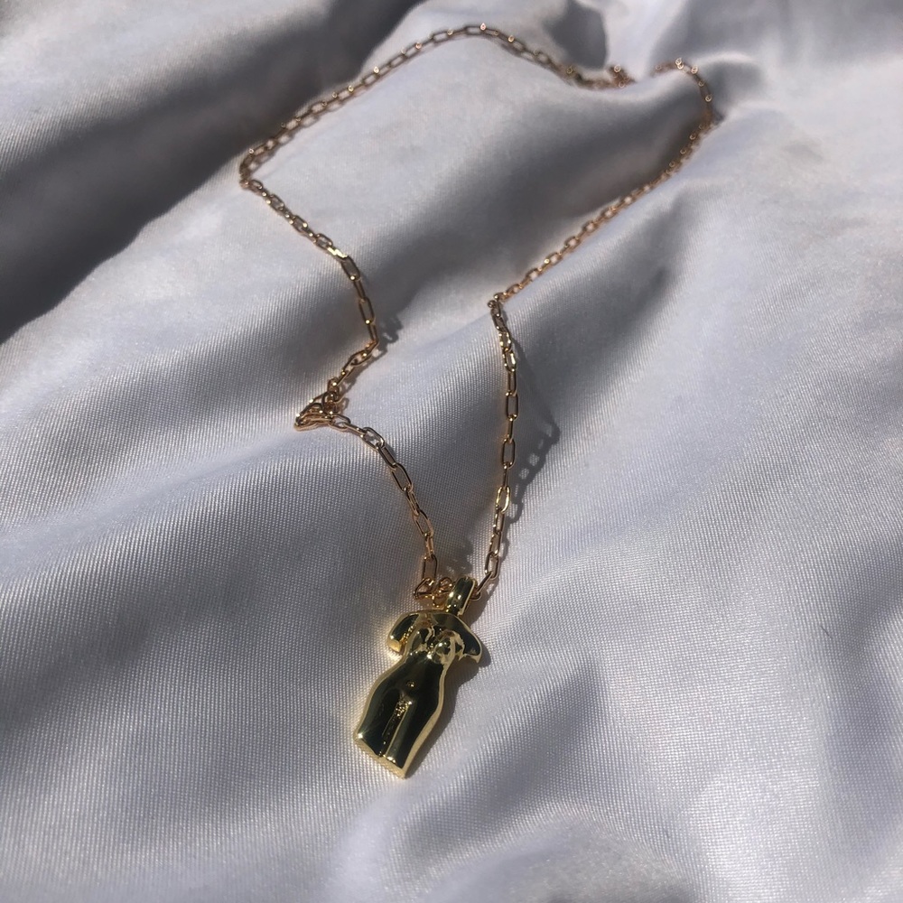 Female Body Necklace 14K Gold Filled Tarnish Free - Picture 3 of 12